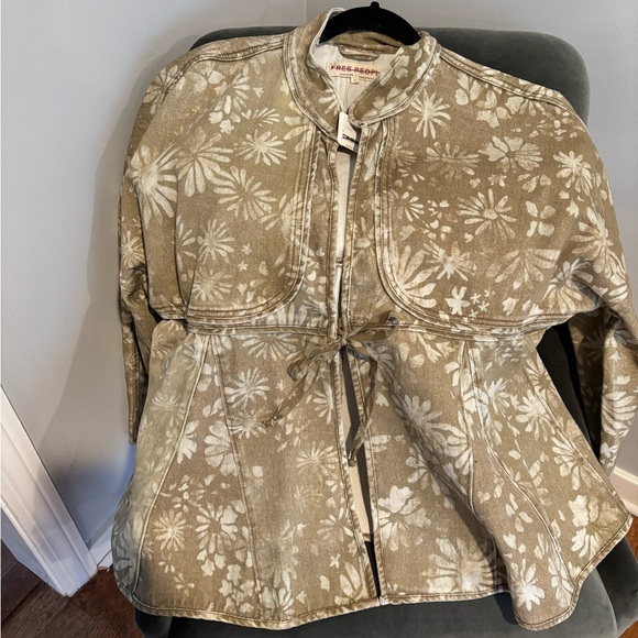 BRAND NEW FREE PEOPLE JACKET - Picture 5 of 7